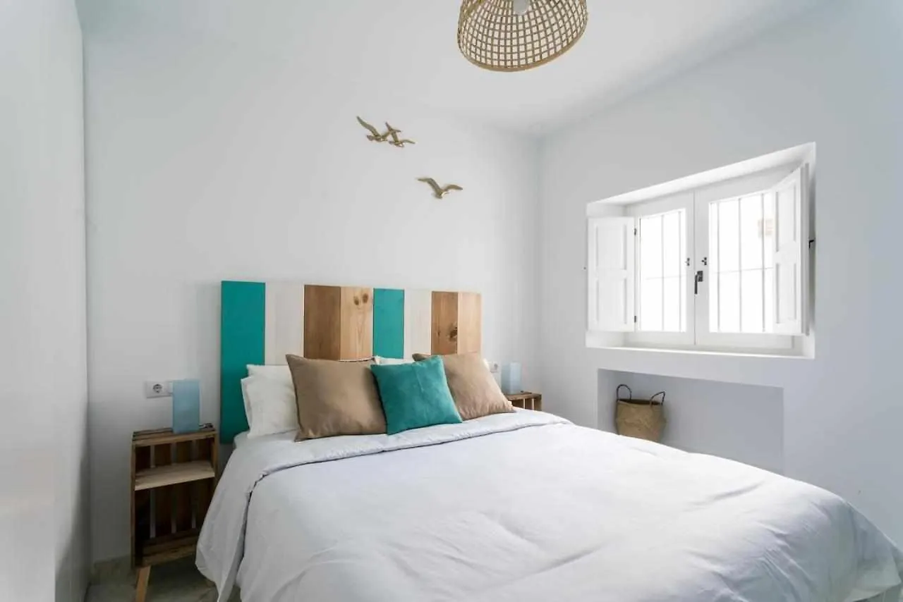 Fantastico Atico En El Casco Antiguo En A La Pla Apartment Cadiz Spain